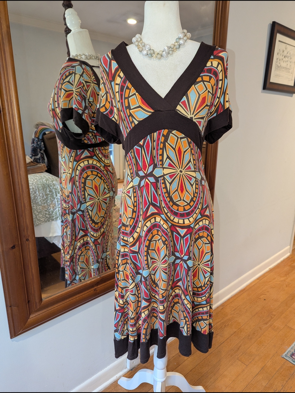 Backless V-Neck Printed Midi Dress in Multicolor